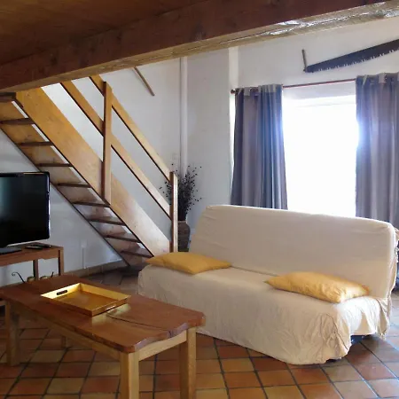 Casa vacanze Mas Du Combaud-2 By Interhome