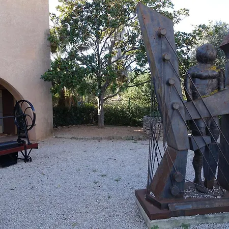 Σπίτι διακοπών Mas Du Combaud-2 By Interhome *